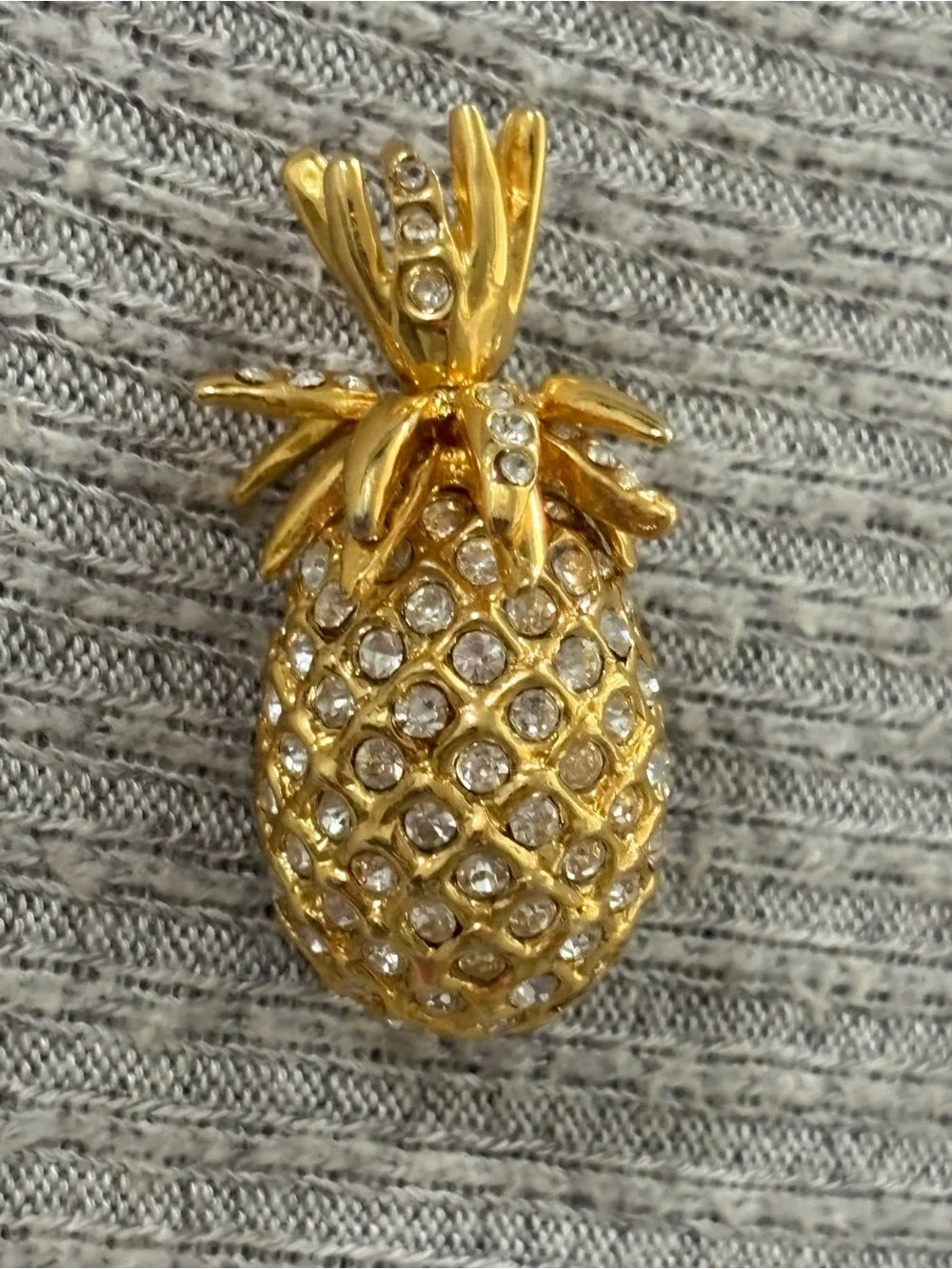 Vintage gold tone clear rhinestone studded pineapple brooch